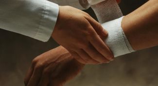 Картинка по теме - как оказать первую помощь