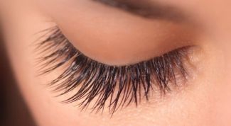 Картинка по теме - как наносить репейное масло на ресницы