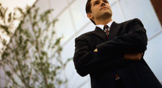 Картинка по теме - как перевозить костюм