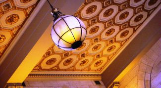 Картинка по теме - как отделать потолок на кухне