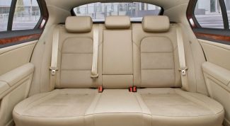 Картинка по теме - как обтянуть салон машины