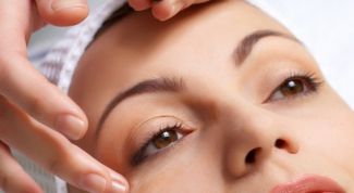 Картинка по теме - как отбелить веки