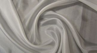 Картинка по теме - как вывести пятна с атласа