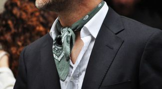 Картинка по теме - как завязать бандану на шее