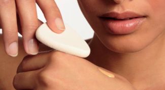 Картинка по теме - как избавиться от красных точек на теле