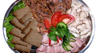 Картинка по теме - как уложить мясную нарезку красиво