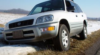 Картинка по теме - как завести авто без аккумулятора