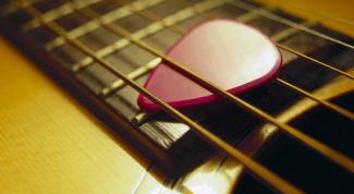 Картинка по теме - как играть бой медиатором