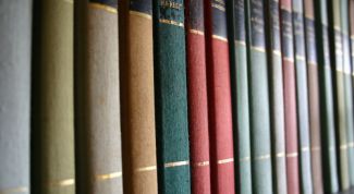 Картинка по теме - как повесить книжную полку