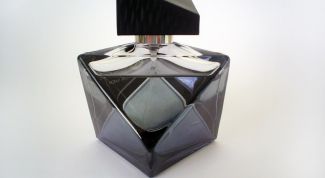 Картинка по теме - как рекламировать духи