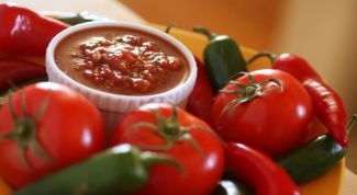 Картинка по теме - как сделать аджику с хреном