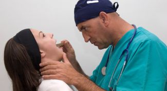 Картинка по теме - как отличить ангину от дифтерии