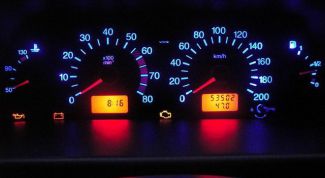 Картинка по теме - как смотать электронный спидометр на вазе