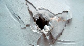 Картинка по теме - как заделать дырку в гипсокартоне