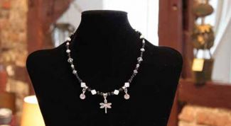 Картинка по теме - как оформить магазин бижутерии