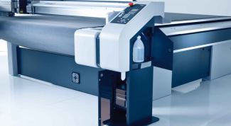 Картинка по теме - как выбрать режущий плоттер