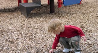 Картинка по теме - как построить игровую площадку на даче