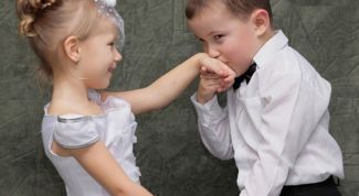 Картинка по теме - как узнать, что ребенок левша