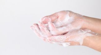 Картинка по теме - как смыть машинное масло