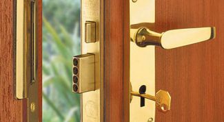 Картинка по теме - как открыть ригельный замок