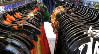 Картинка по теме - как одеваться, если у тебя полные ноги