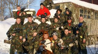 Картинка по теме - как отметить 23 февраля с друзьями