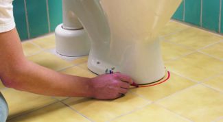 Картинка по теме - как поднять унитаз