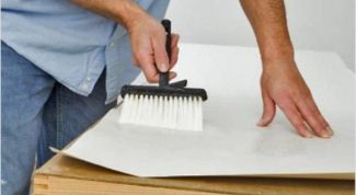 Картинка по теме - как наносить клей на обои