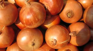 Картинка по теме - как избавиться от запаха лука на руках