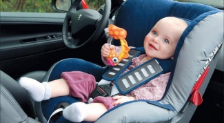 Картинка по теме - как перевозить детей до года в автомобиле