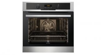 Отличный встраиваемый духовой шкаф от Electrolux