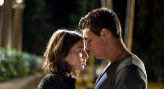 Долго держит зрителя сюжет и актеры