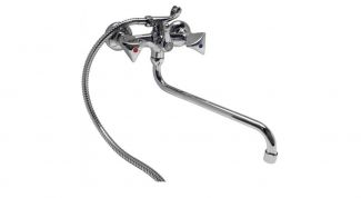 Неплохой универсальный смеситель для ванны 