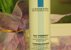 Приятная вода, но не увлажняет, использую только летом или с глиняными масками