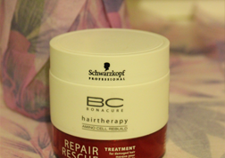 Действительно восстанавливает волосы, получше многих конкурентов