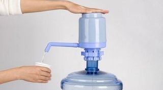 Полезное приобретение для бутилированной воды