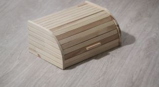 Хорошо вписалась в интерьер кухни