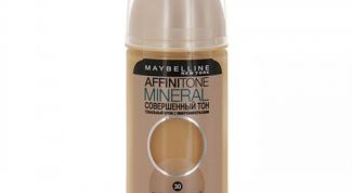 Плохо скрывает несовершенства кожи