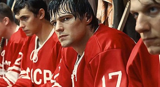 Фильм о легенде русского хоккея