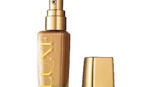 Отличный тональный крем для сухой и нормальной кожи