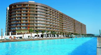 Отель в одном из самых красивых мест на побережье