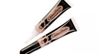 Увеличивает губы