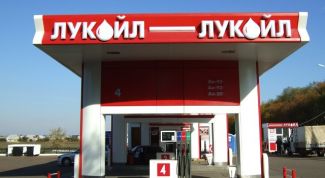 Бензин и сервис отличный, жаль заправок по России мало