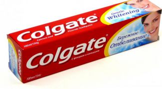 Не отбеливает зубы