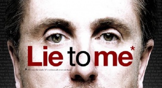 Интересный сериал с замахом на познавательность