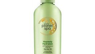 Разглаживает секущиеся кончики