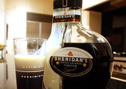 Ликер Sheridans&ndash;  аромат дня и ночи в одном флаконе