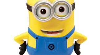 Весело разговаривает