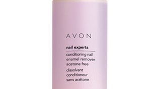 Хорошо удаляет лак и не портит ногти