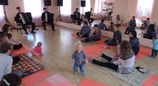 Прекрасное знакомство малышей с классической музыкой и иструментами